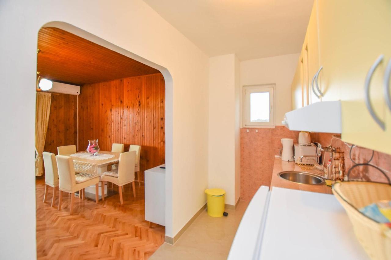 Apartments Dandelion Biograd Na Moru Exterior foto
