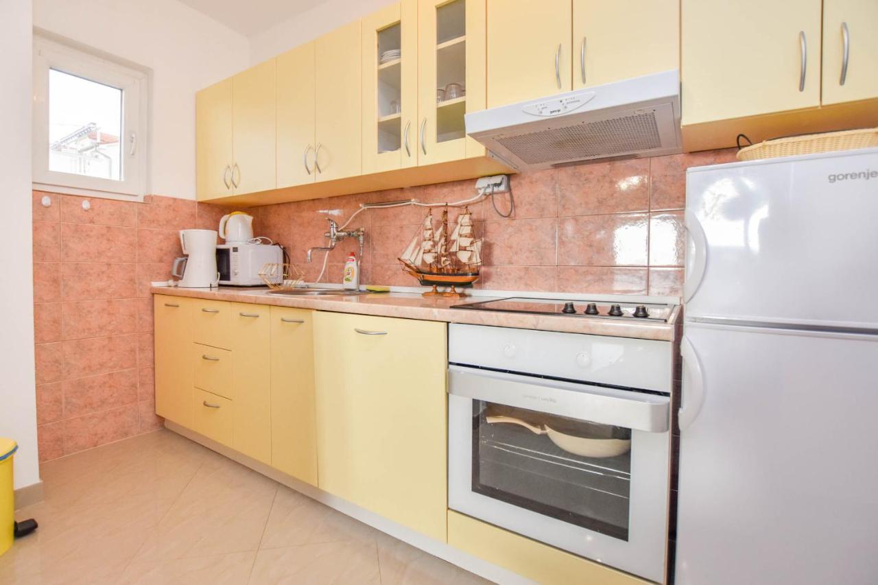 Apartments Dandelion Biograd Na Moru Exterior foto